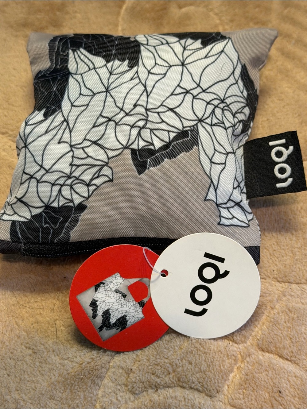 loqi Foldable Shopping Bag - Black & White Floral
